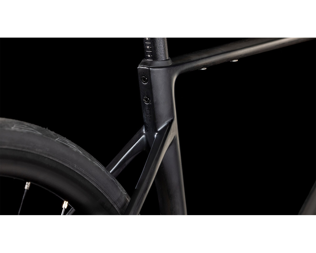 Vélo de route Unisexe ATTAIN C:62 RACE Noir